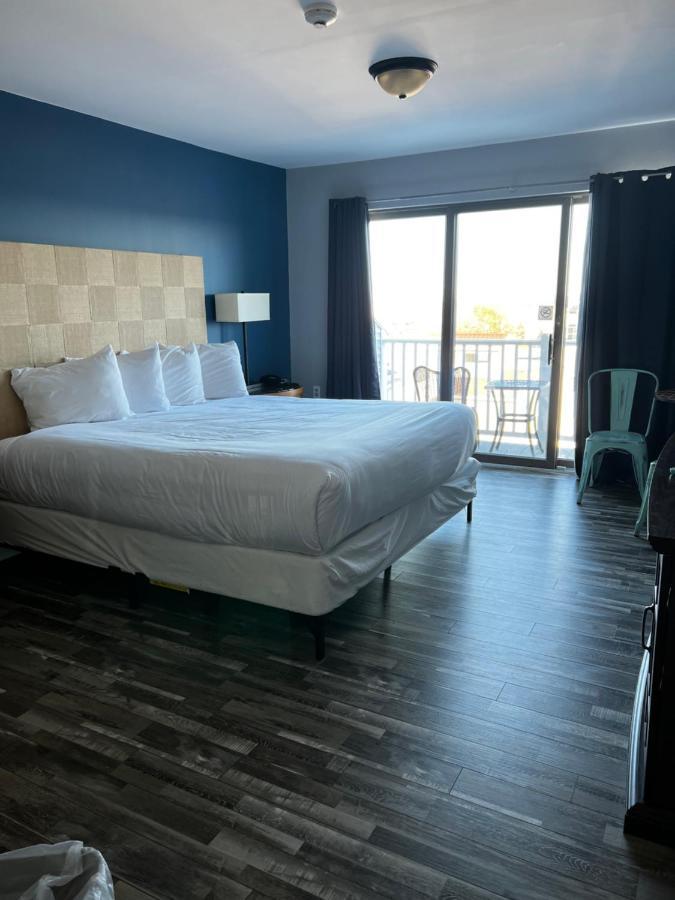 Aparthotel Trade Winds On The Bay Rockland Zewnętrze zdjęcie